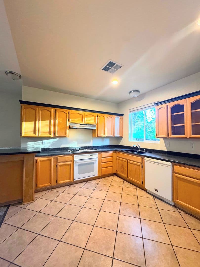 Citrus Heights House: 7432 Kadota Way
