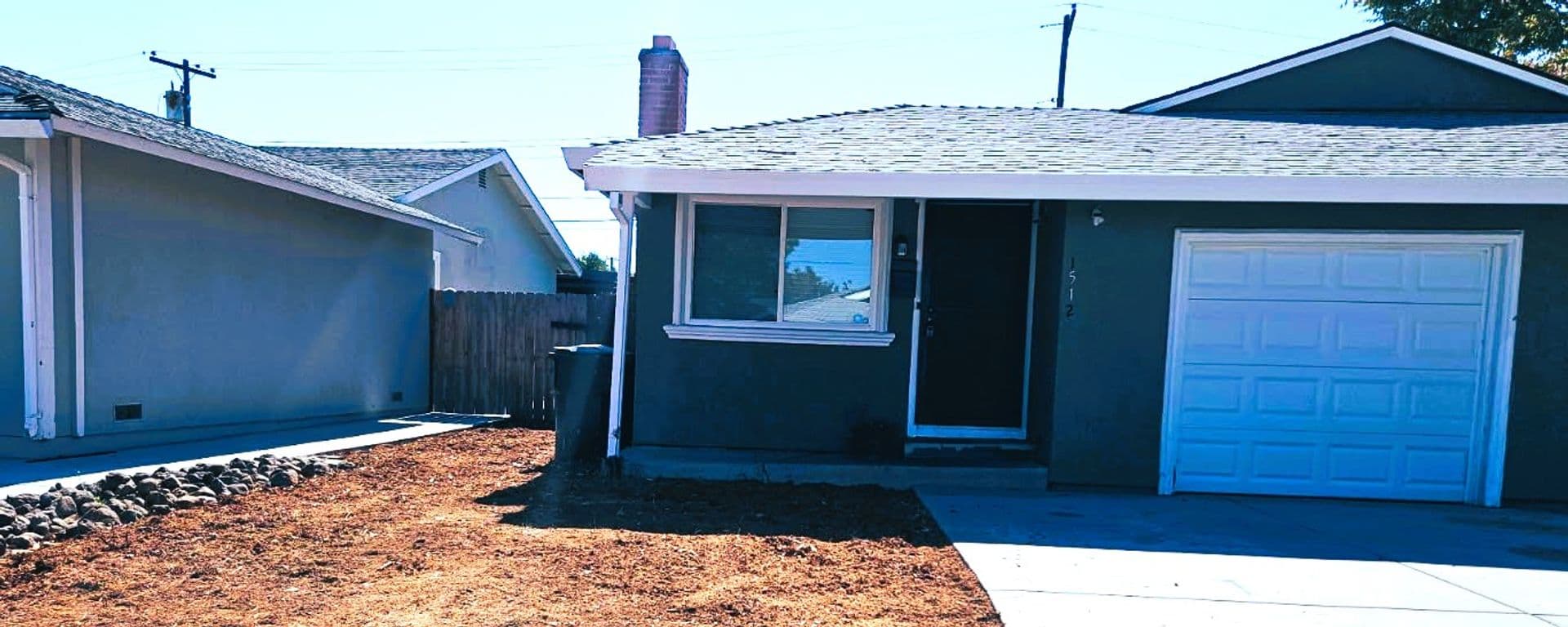 Sacramento House: 1512 71st Avenue