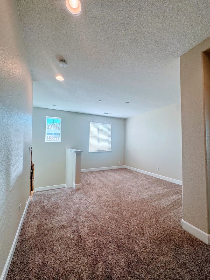 Folsom House: 1391 Quigley Court