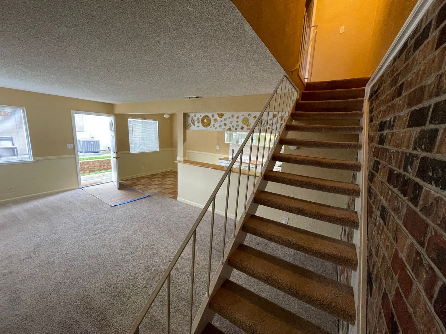 Auburn House: 3703 Park Drive