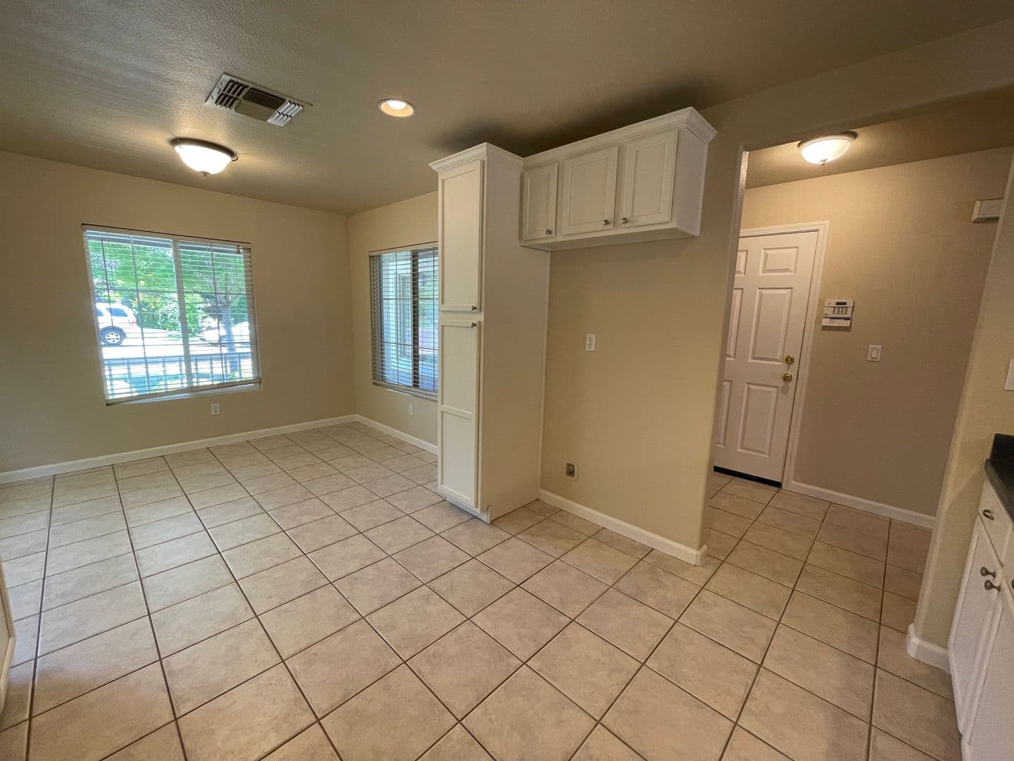 Folsom House: 1862 Dysart Way