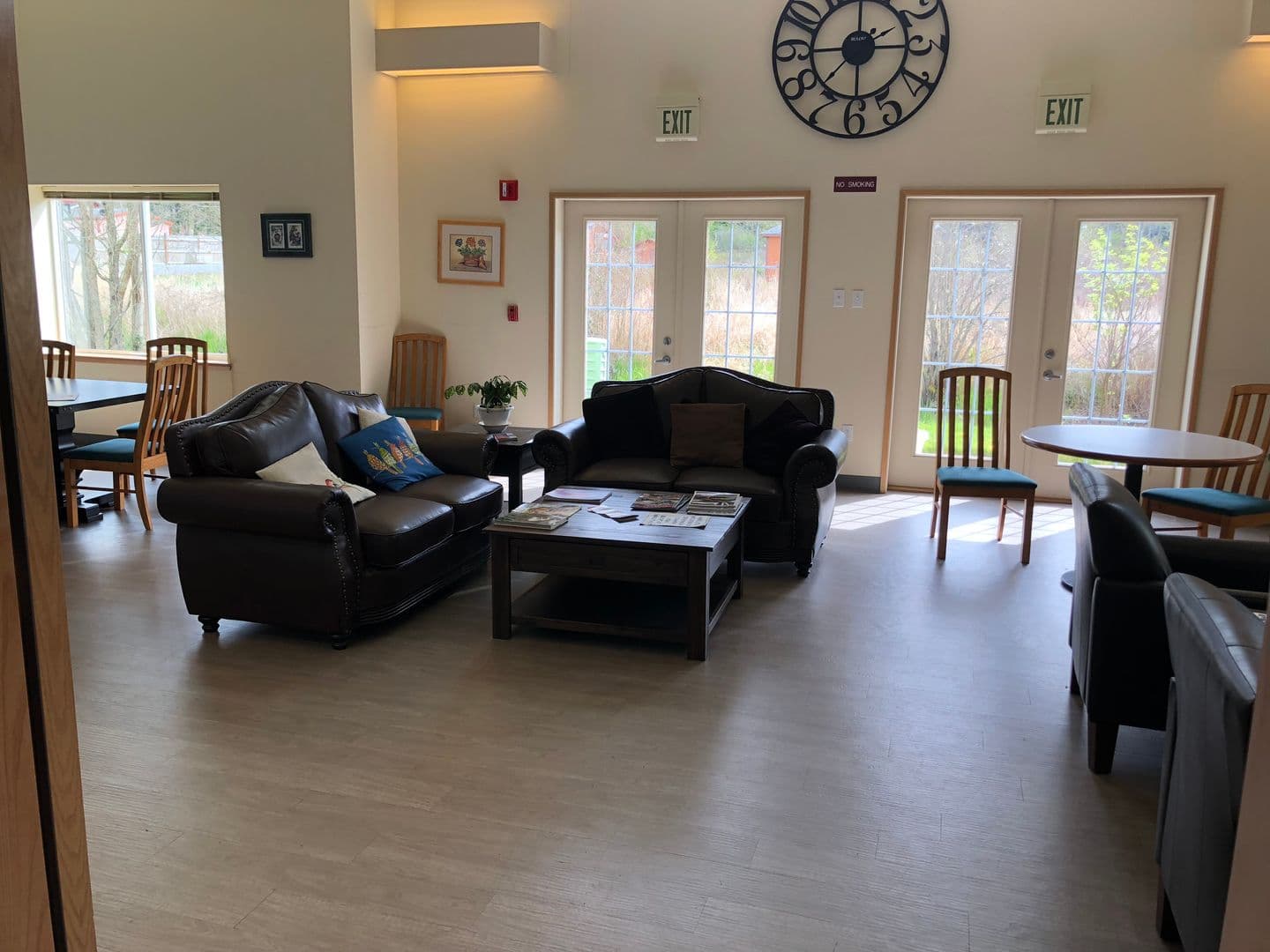 Port Angeles Apartment: 1703 Melody Circle