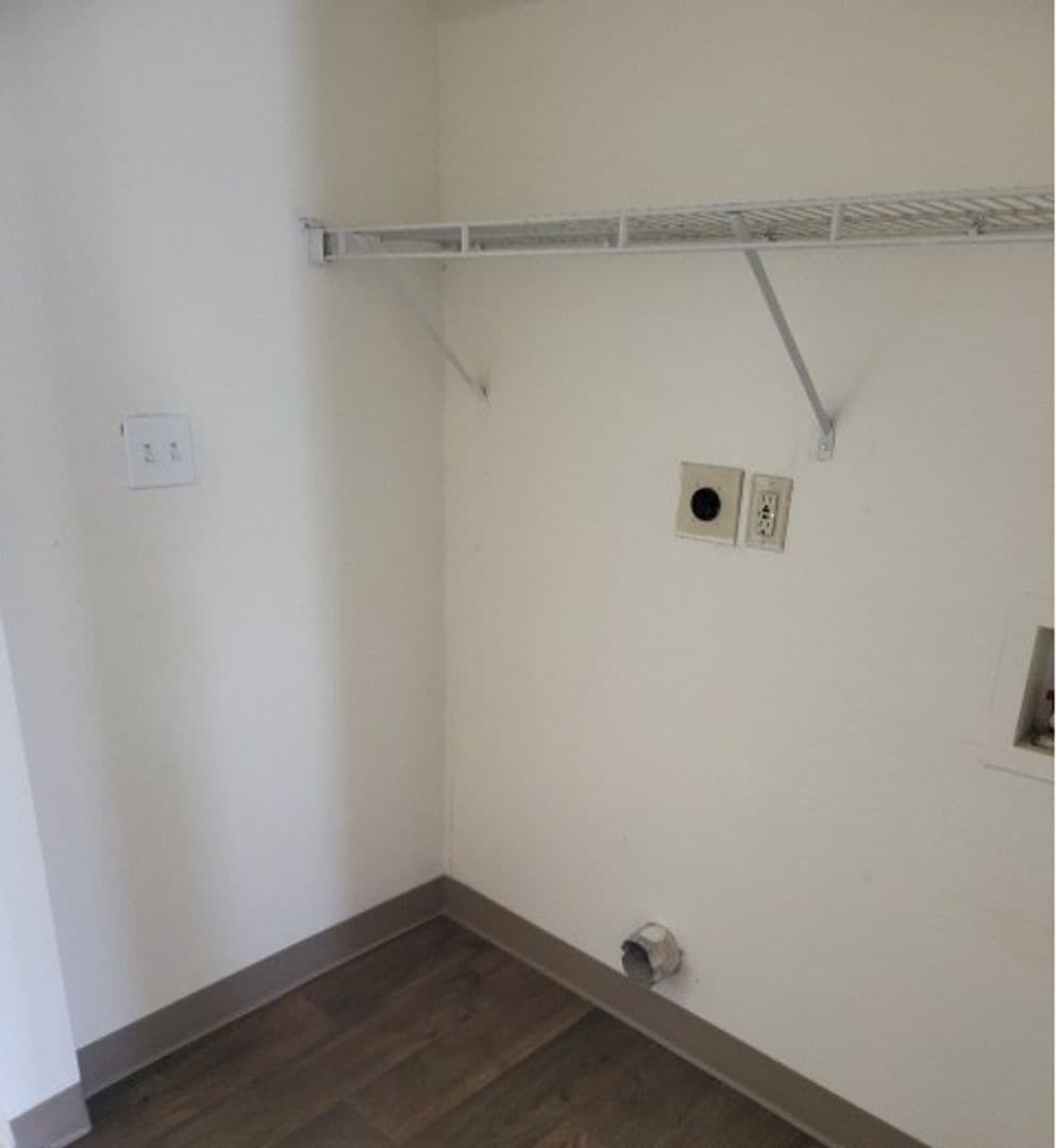 Rock Springs Apartment: 2475 Cascade Dr