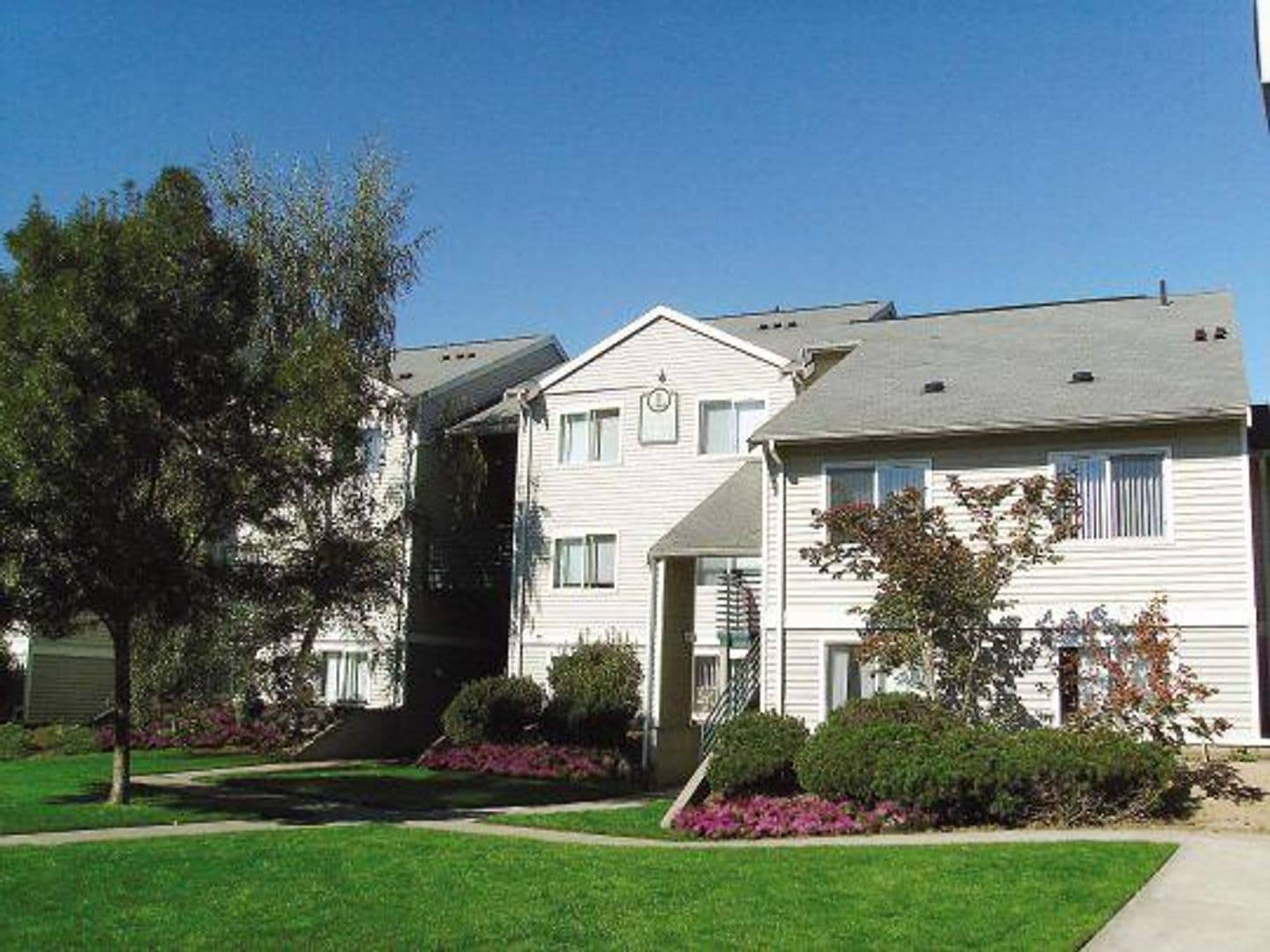 Vancouver Apartment: 4617 NE St. Johns RD.