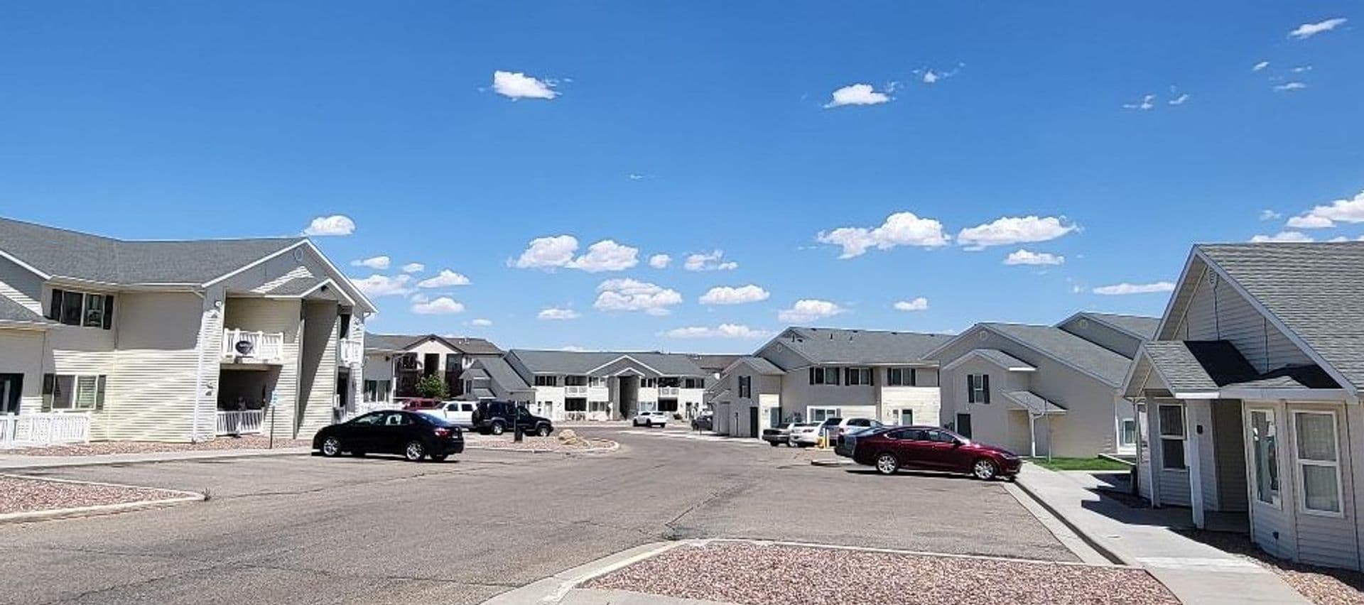 Rock Springs Apartment: 2475 Cascade Dr