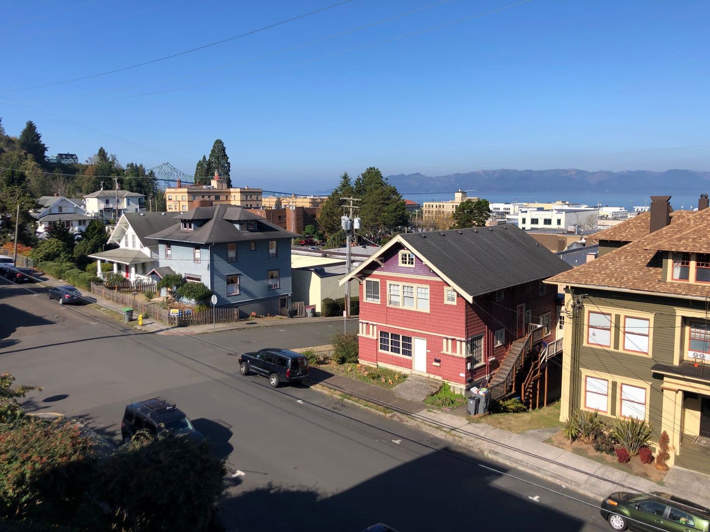 Astoria Apartment: 1015-1049 Franklin Ave