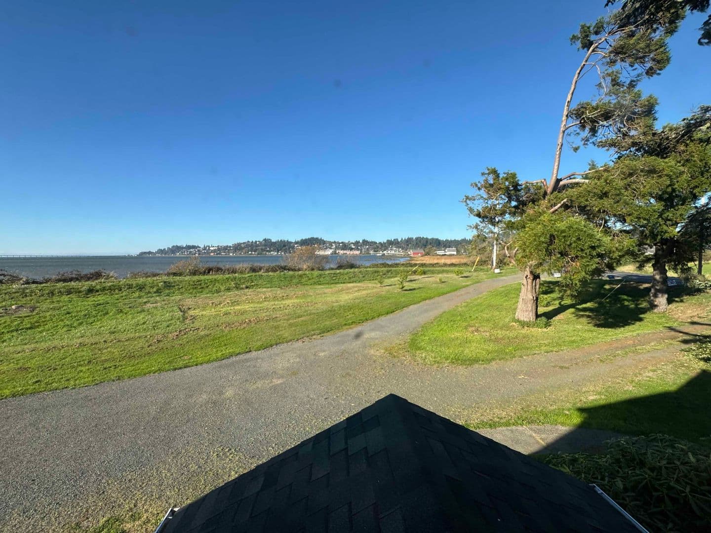Astoria House: 35237 Hwy 101 Business