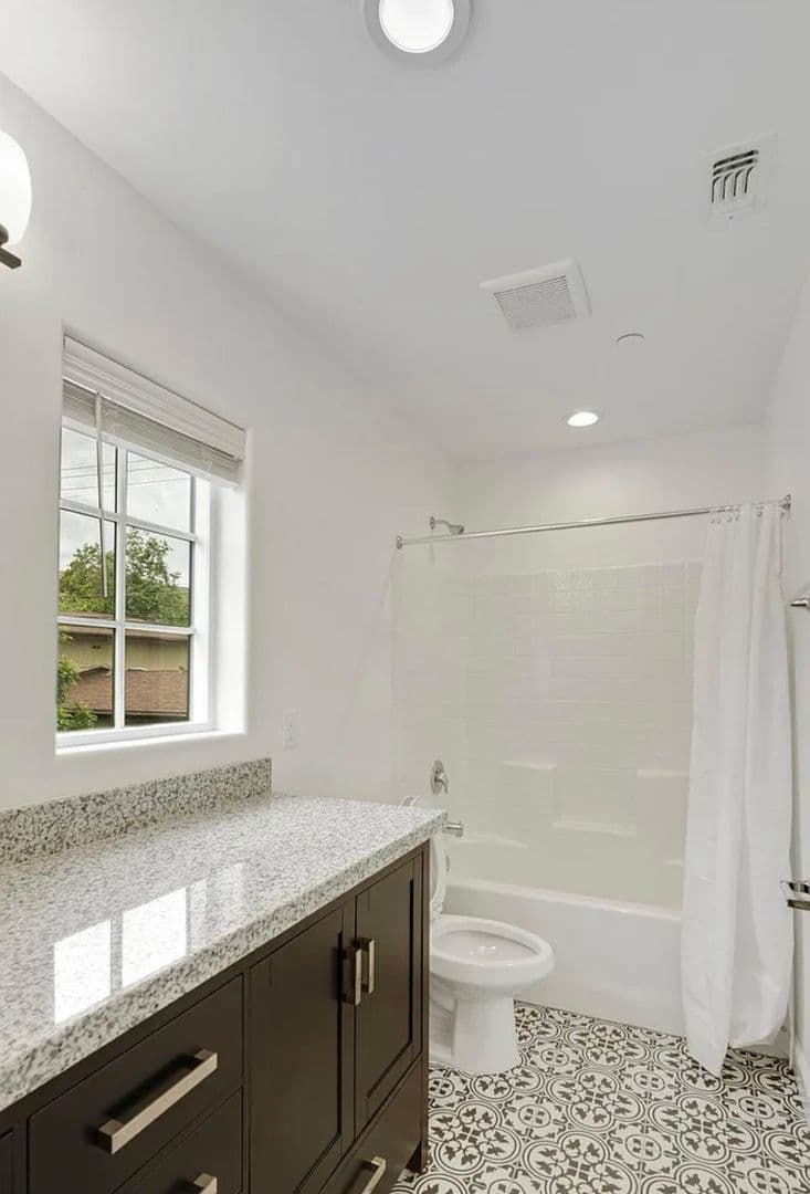 San Luis Obispo Apartment: 550 Hathaway Ave
