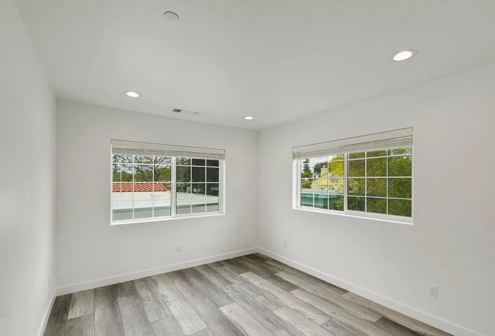 San Luis Obispo Apartment: 550 Hathaway Ave