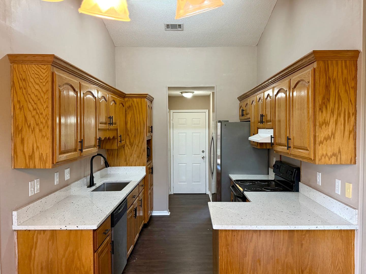 Pace House: 4316 Bayou Ridge