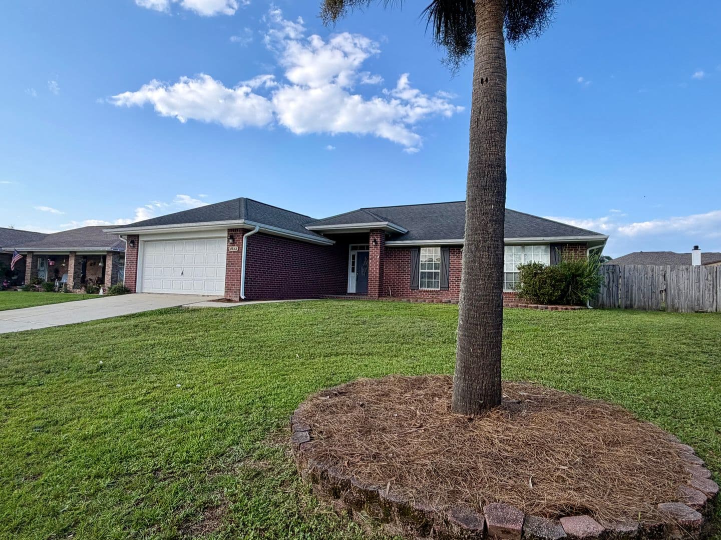 Milton House: 6052 Meursalt Rd