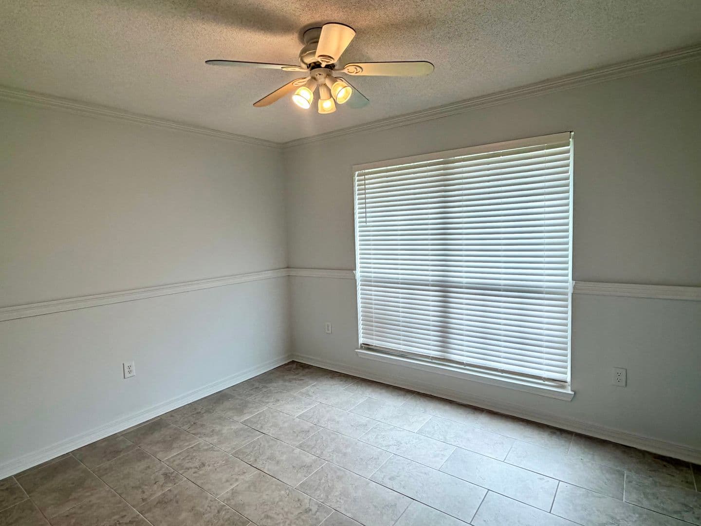 Milton House: 6052 Meursalt Rd