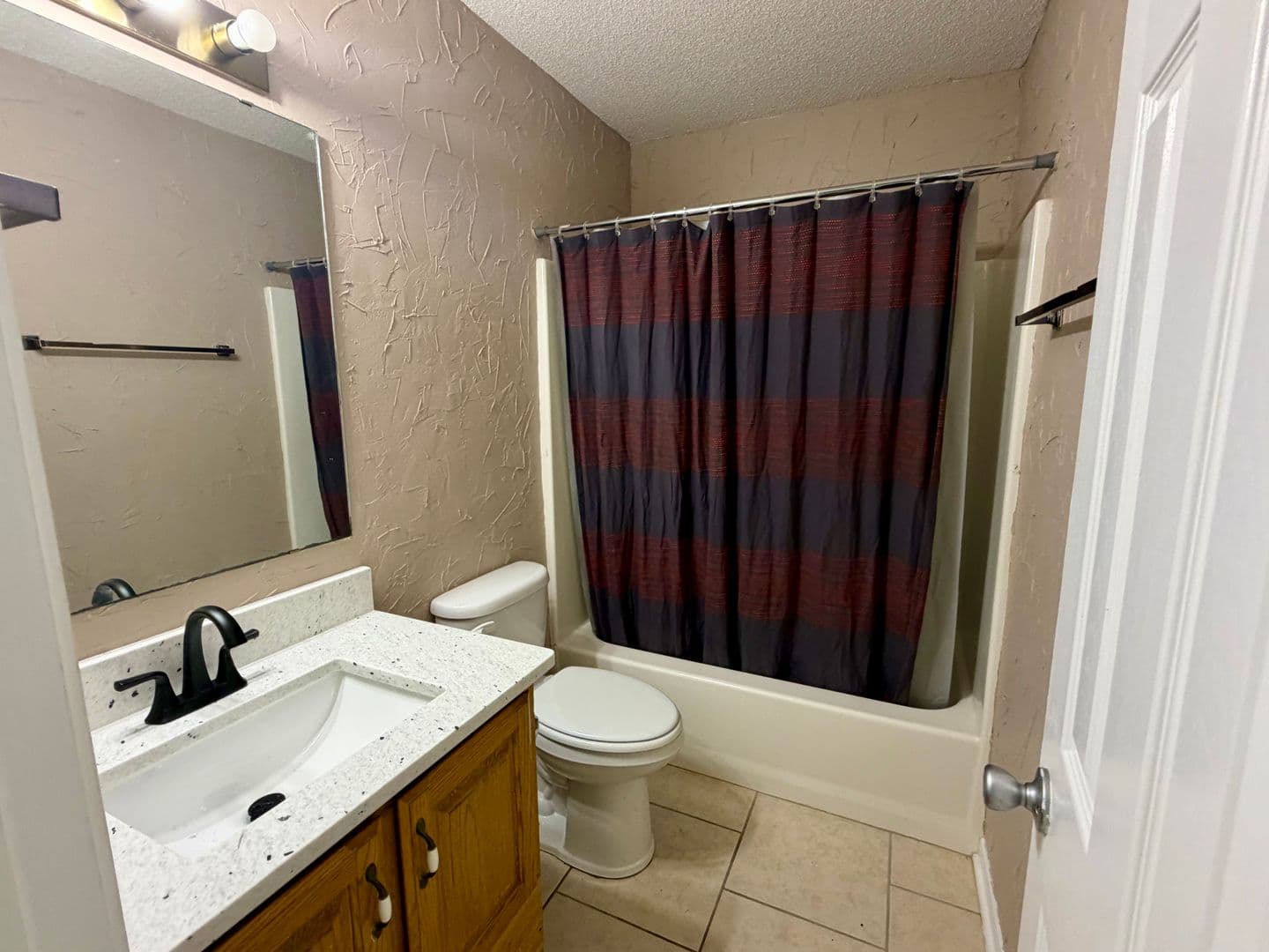 Pace House: 4316 Bayou Ridge