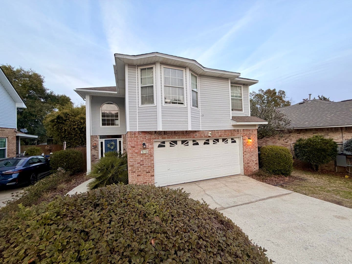 Pensacola House: 3110 Leesburg Square