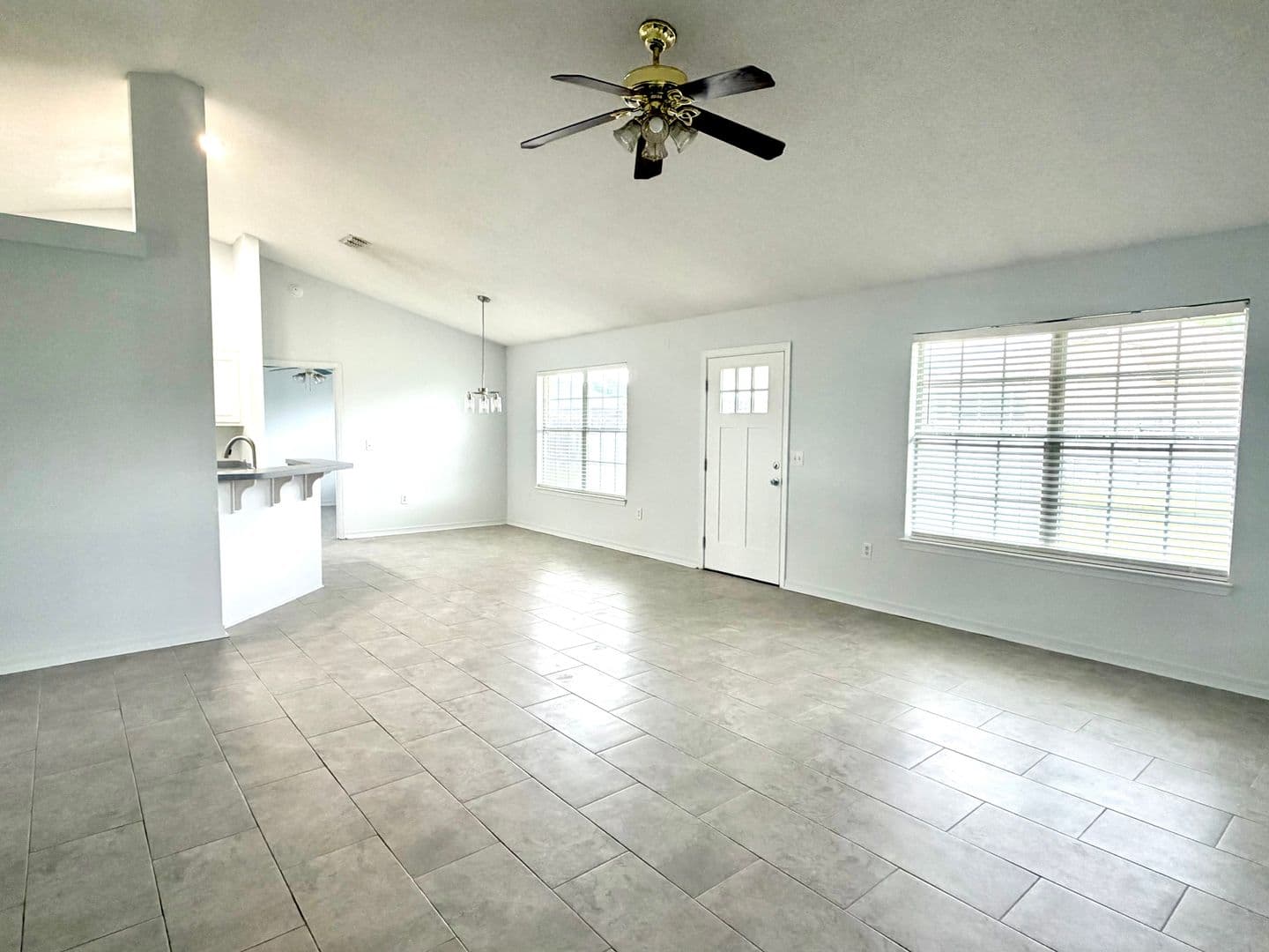 Milton House: 6052 Meursalt Rd