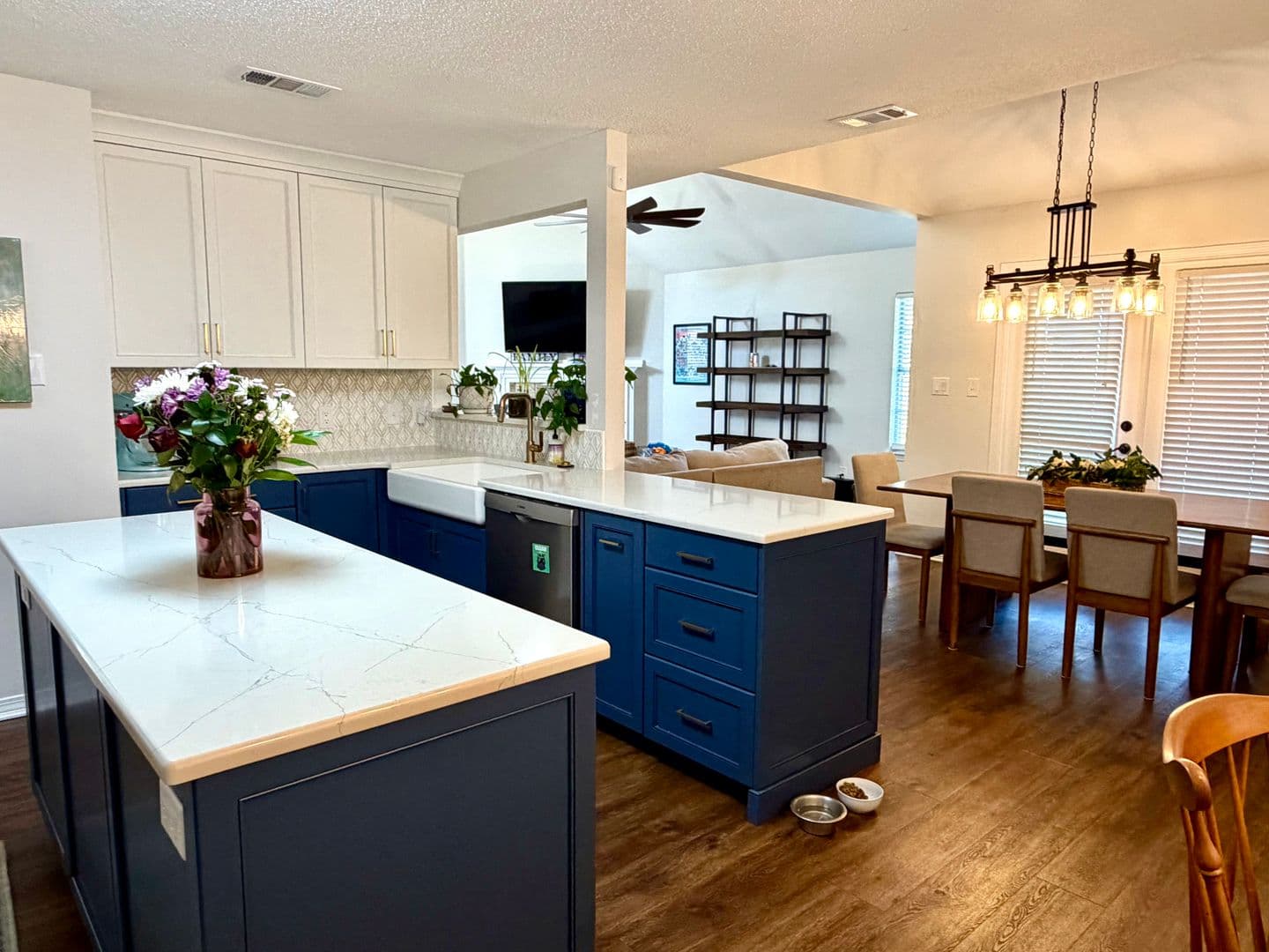 Pensacola House: 3110 Leesburg Square