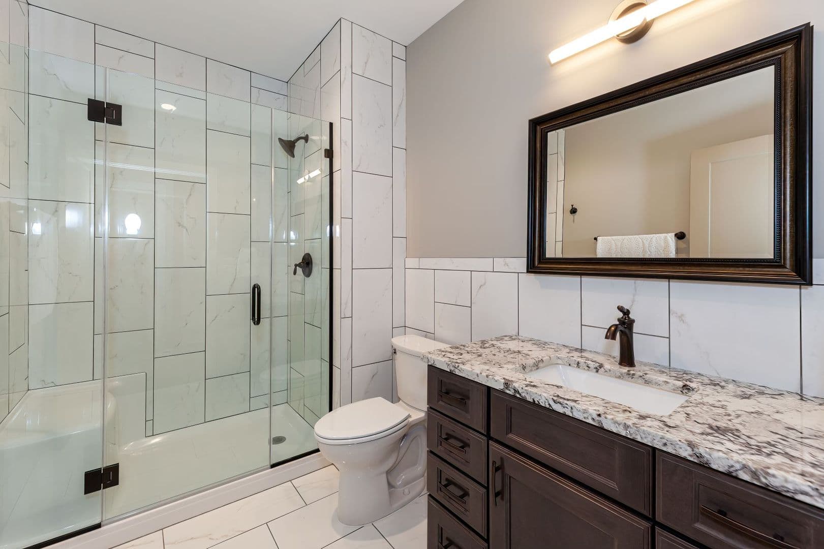 DeKalb Apartment: 2675 Sycamore Rd