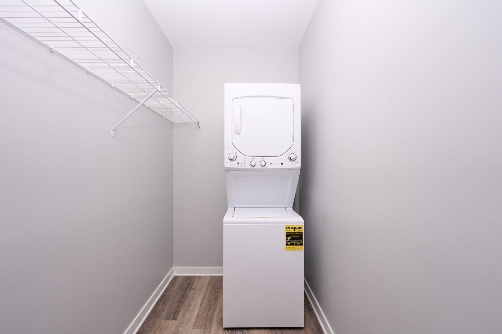 Sycamore Apartment: 355 W State Street