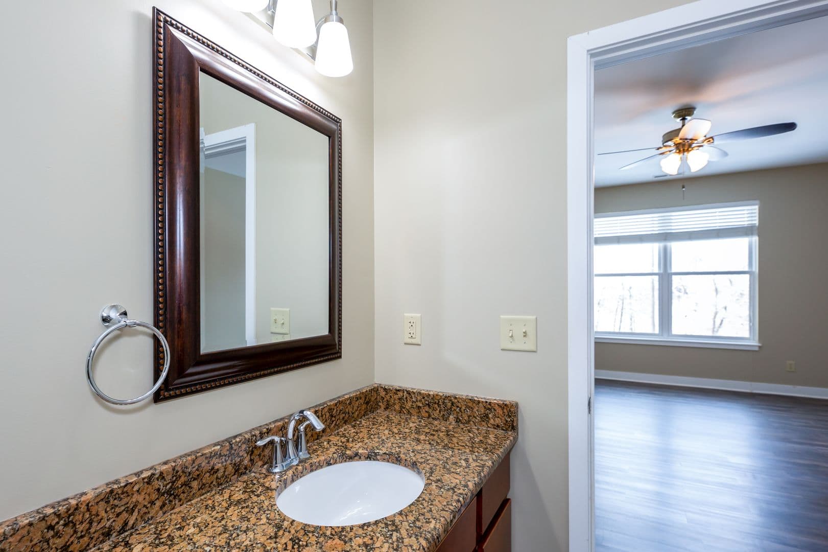 DeKalb Apartment: 2179 Sycamore Road