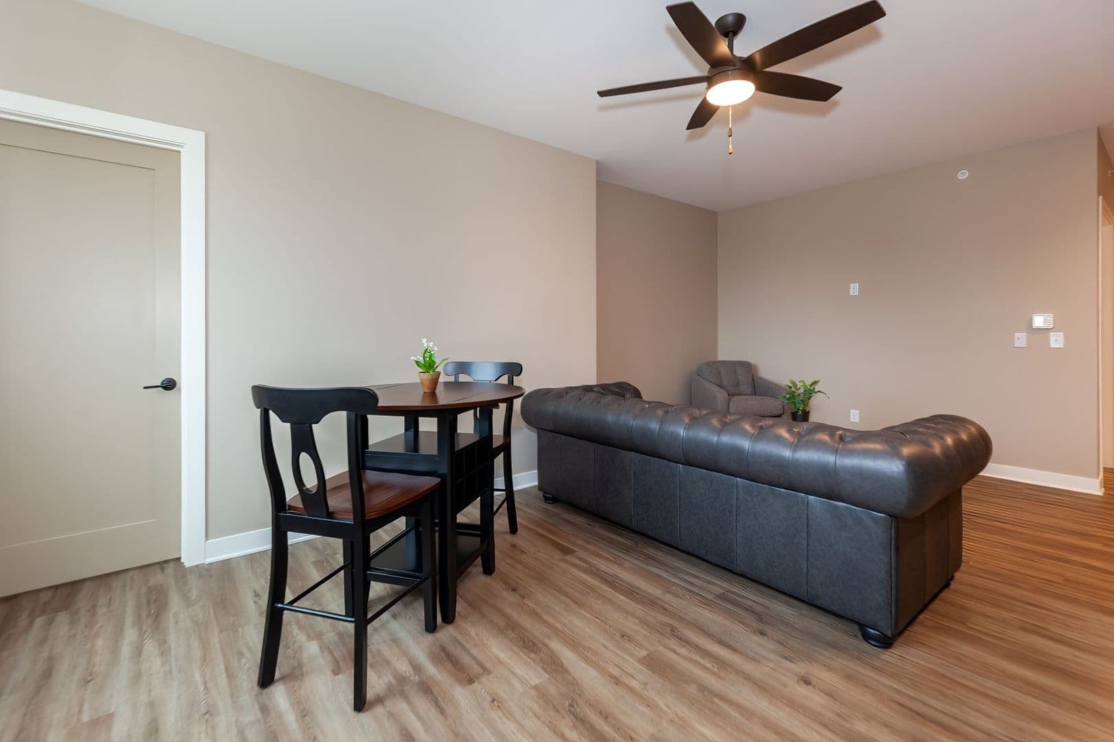 DeKalb Apartment: 2675 Sycamore Rd