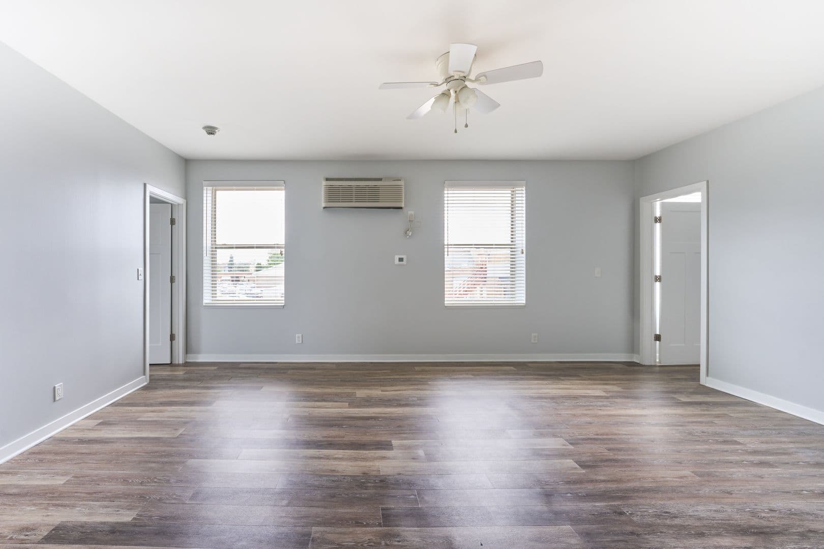 Sycamore Apartment: 355 W State Street