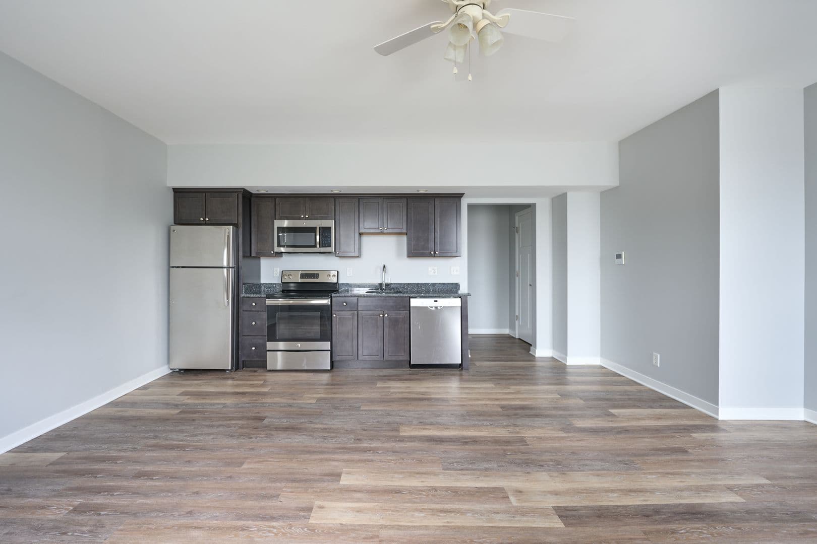 Sycamore Apartment: 355 W State Street