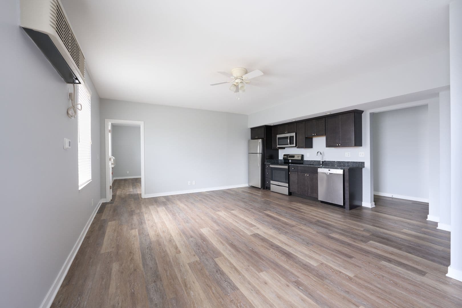 Sycamore Apartment: 355 W State Street