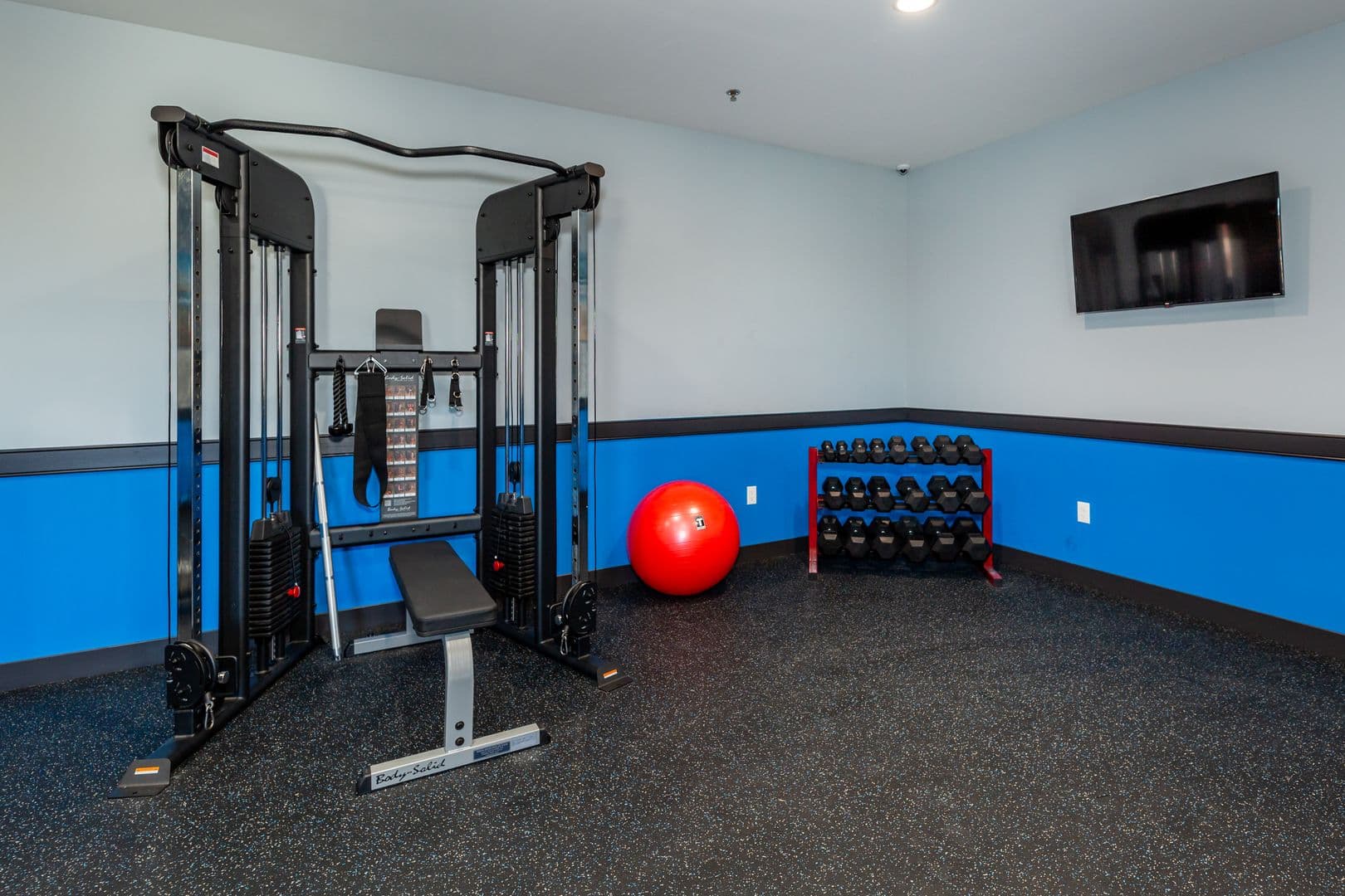 DeKalb Apartment: 408 Oak Street
