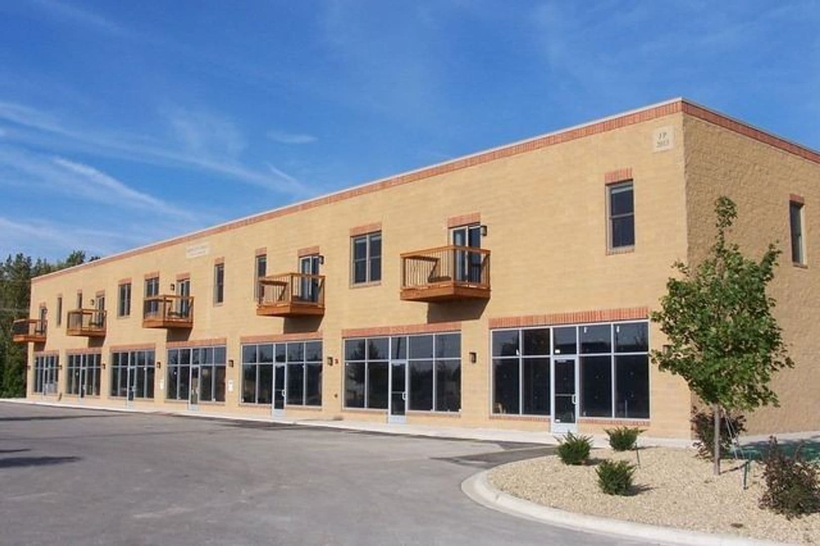DeKalb Apartment: 2179 Sycamore Road