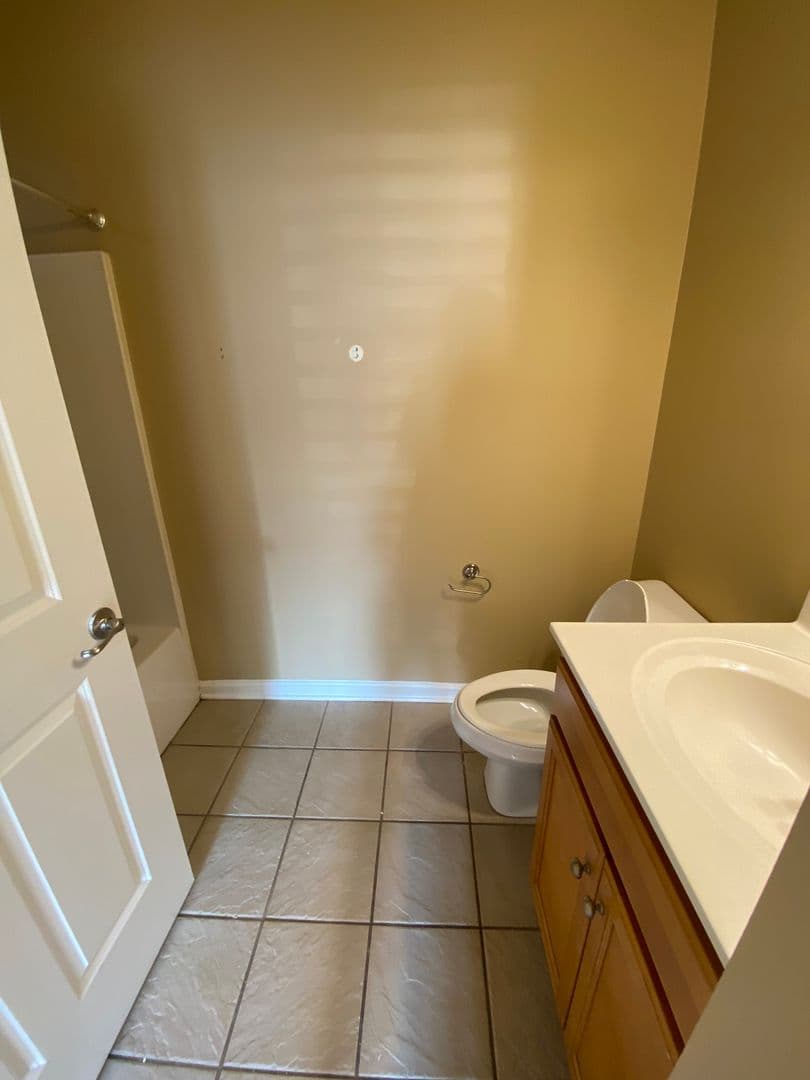 Louisville Apartment: 4500-4510 Westport Woods Lane