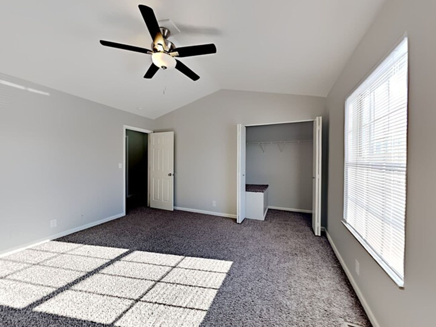 Shepherdsville Townhome: 12008 Morningside Drive