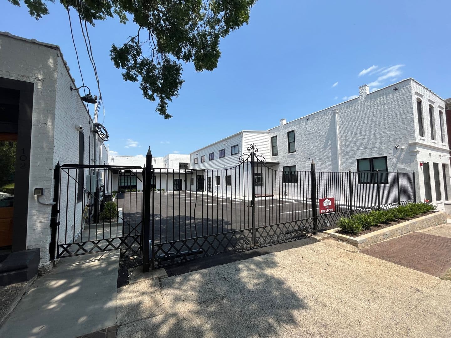 Louisville Apartment: 935 Franklin Street