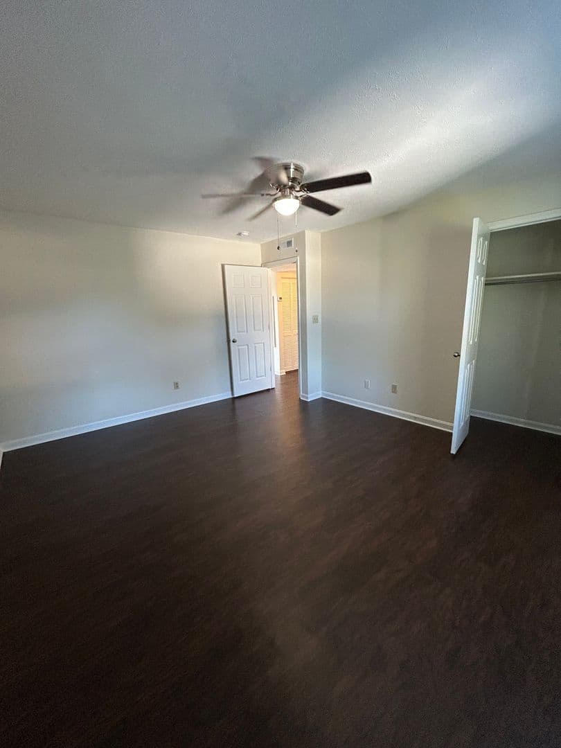 Mt. Washington Apartment: 253 Ables Way