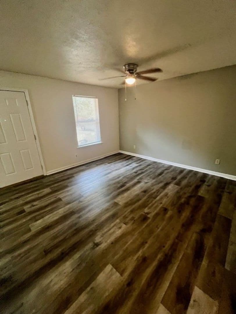 Mt. Washington Apartment: 253 Ables Way