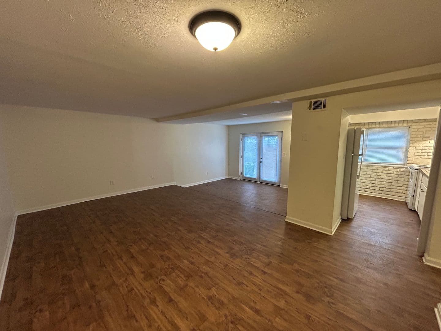 Louisville Apartment: 2007 Terril Lane