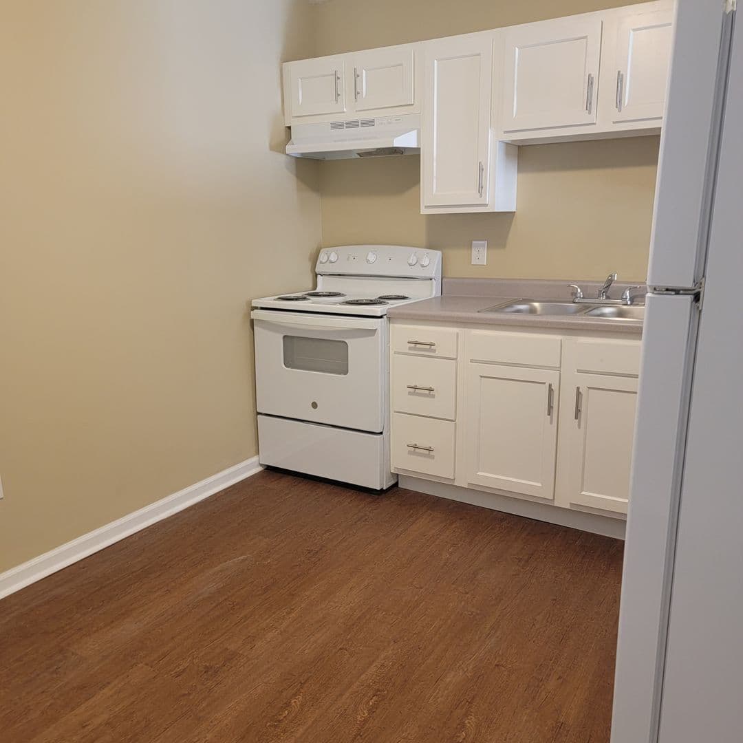 Louisville Apartment: 2007 Terril Lane