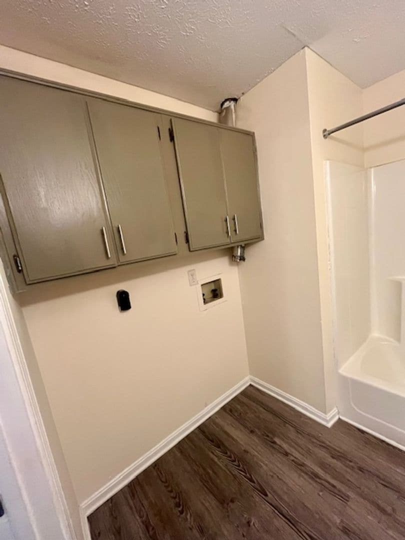 Mt. Washington Apartment: 253 Ables Way