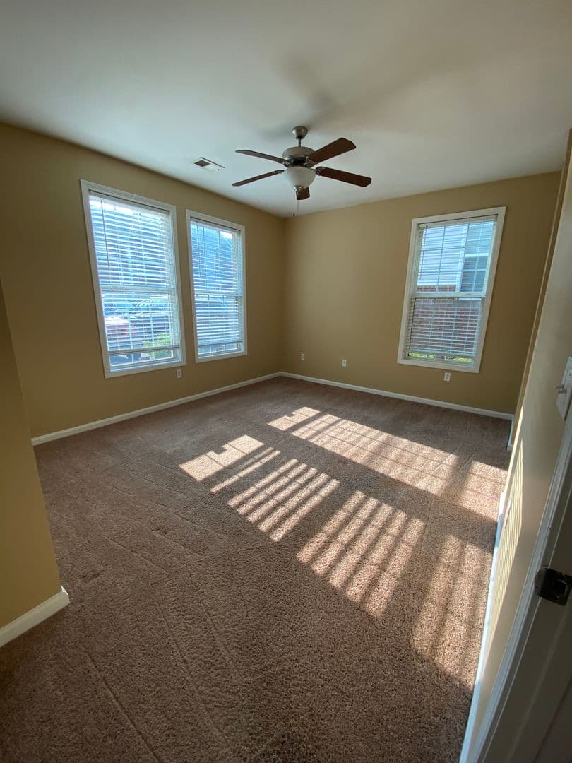 Louisville Apartment: 4500-4510 Westport Woods Lane