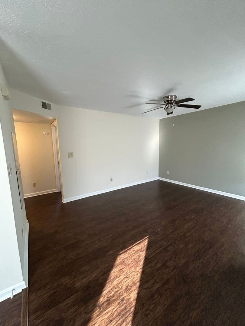 Mt. Washington Apartment: 253 Ables Way