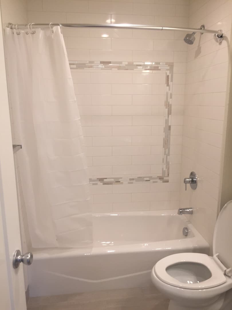 Portland Apartment: 7511 North Berkeley