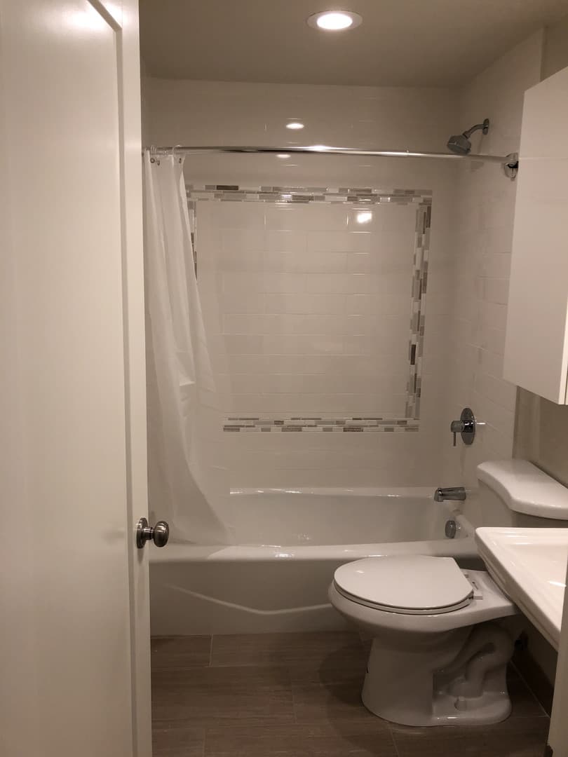 Portland Apartment: 3931 N Juneau Street