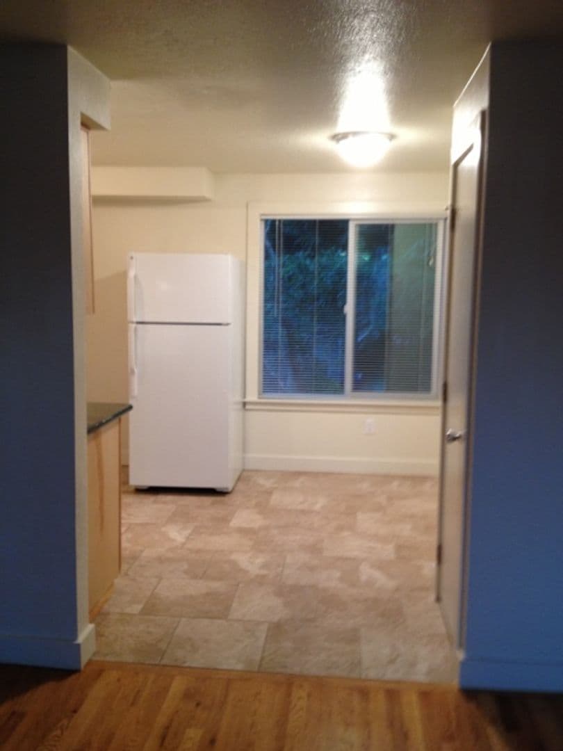 Portland Apartment: 2801 N. Ainsworth