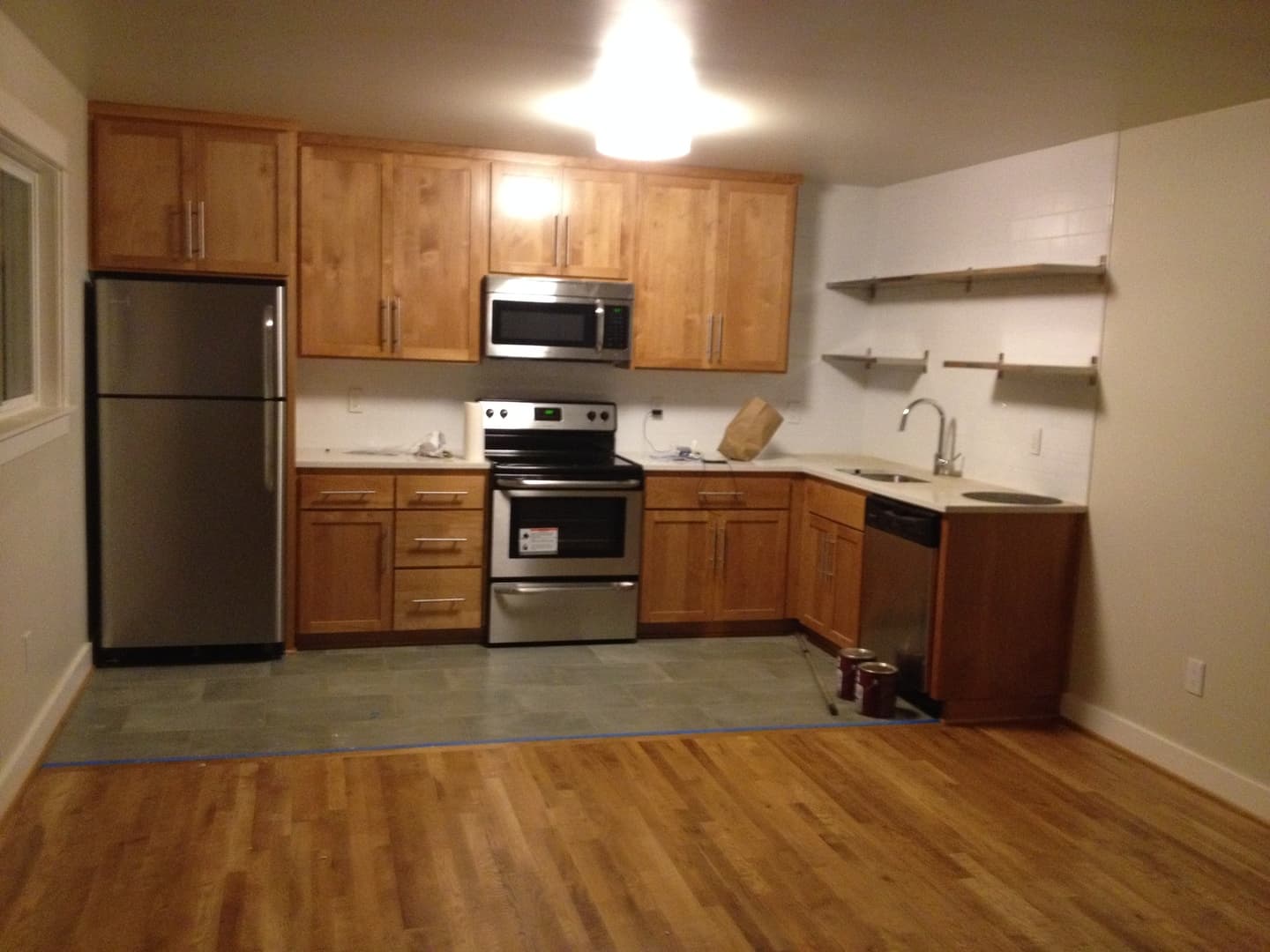 Portland Apartment: 6110 SE 52nd. Ave