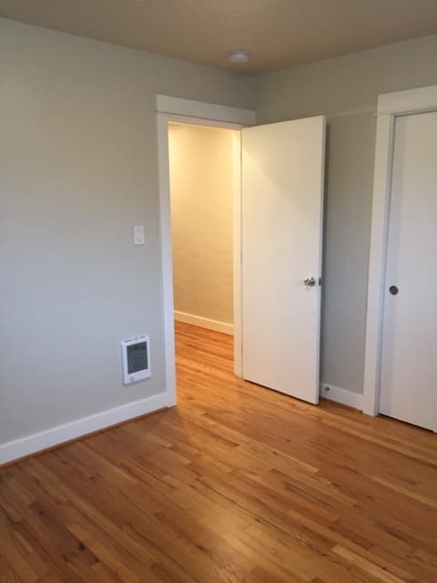 Portland Apartment: 7515 N Westanna