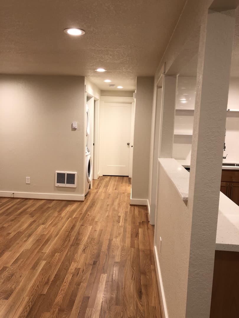 Portland Apartment: 3931 N Juneau Street