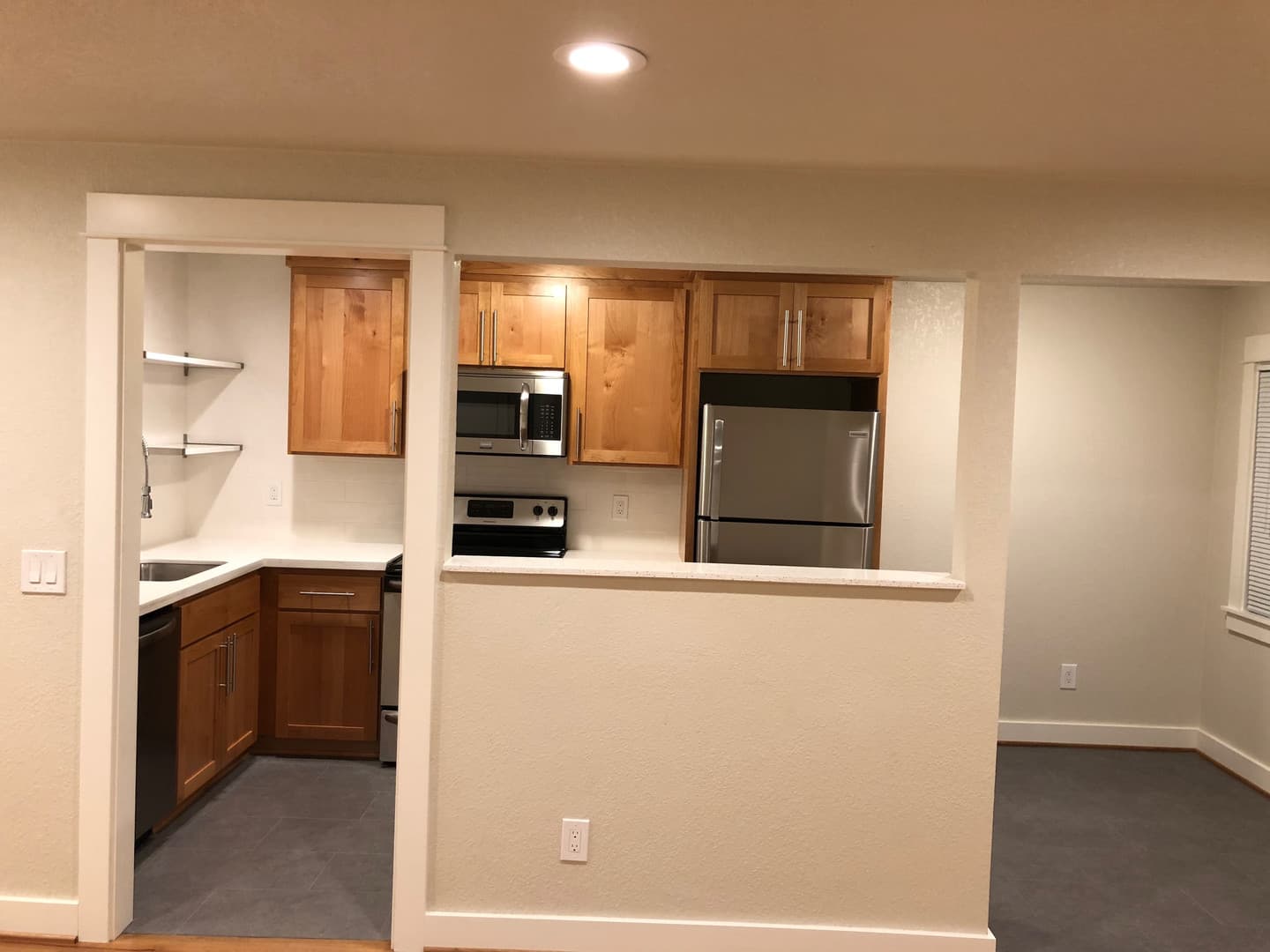 Portland Apartment: 3931 N Juneau Street