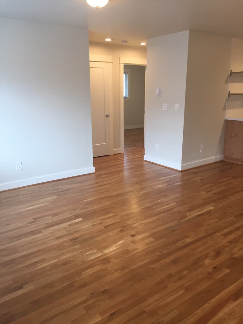 Portland Apartment: 7511 North Berkeley