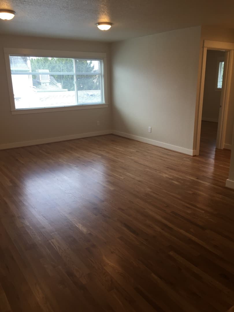 Portland Apartment: 7511 North Berkeley