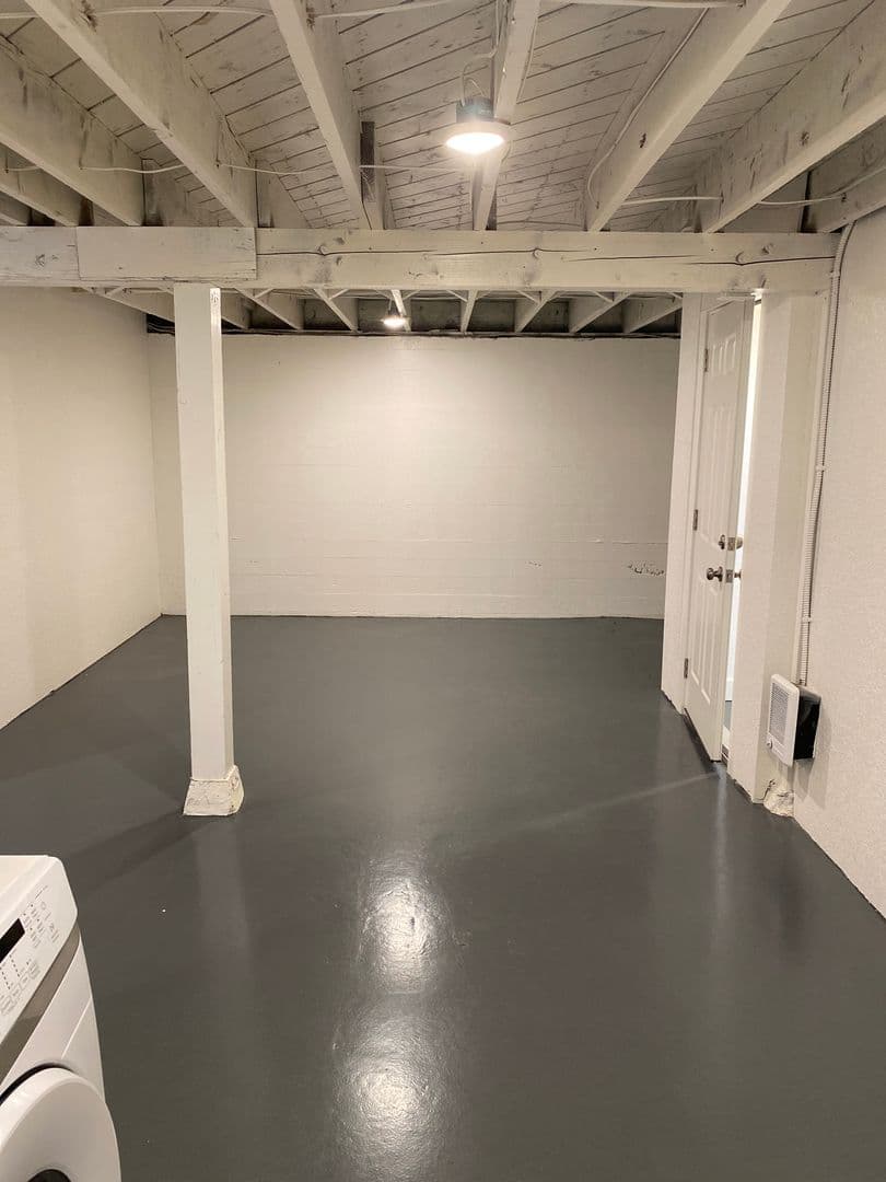 Portland Apartment: 732 NE Prescott St # 3