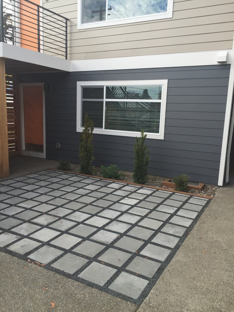 Portland Apartment: 7511 North Berkeley